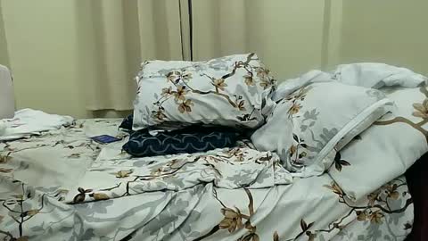 Snapshot of kenneyjean33 chatting on February 2025 06:35:01 AM jeanny online show from February 2025 06:35:01 AM