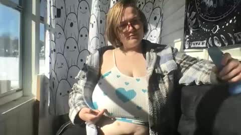 Snapshot of kenzibb chatting on February 2026 03:38:01 PM kenzibb online show from February 2026 03:38:01 PM