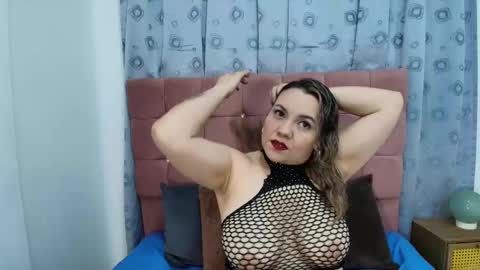 Snapshot of kerly_mature42 chatting on December 2025 01:50:02 PM KERLY online show from December 2025 01:50:02 PM