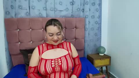 Snapshot of kerly_mature42 chatting on December 2025 08:18:02 PM KERLY online show from December 2025 08:18:02 PM