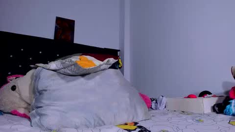 Snapshot of kerlysmith24 chatting on January 2025 09:40:02 PM Kerlysmith24 online show from January 2025 09:40:02 PM