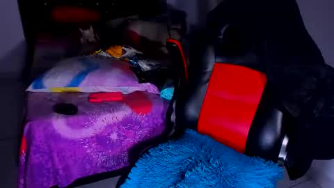 Snapshot of kerlysmith24 chatting on January 2025 06:39:01 PM Kerlysmith24 online show from January 2025 06:39:01 PM