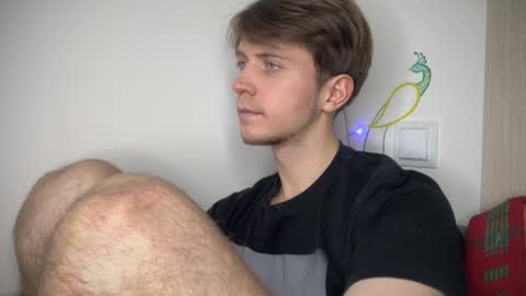 Kero online show from November 2025 05:01:02 PM