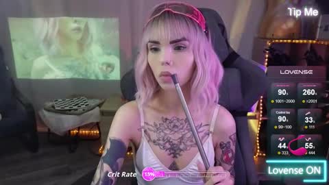 Snapshot of kerry_kirk chatting on November 2025 07:08:02 PM Kerry online show from November 2025 07:08:02 PM