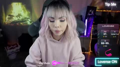 Snapshot of kerry_kirk chatting on December 2025 11:32:01 PM Kerry online show from December 2025 11:32:01 PM