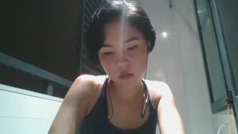 Jenny  online show from September 2025 04:42:02 PM