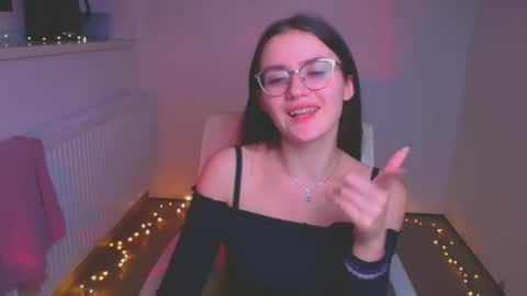 Snapshot of ketrin_pirsss chatting on January 2025 11:22:02 PM Ketrin online show from January 2025 11:22:02 PM