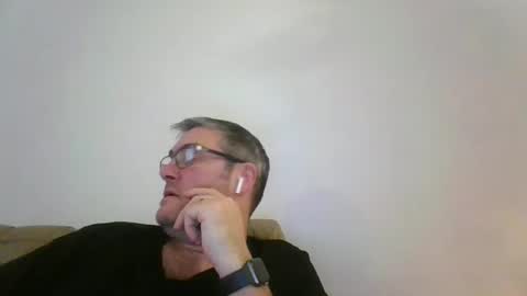 kevfromchat online show from December 2024 02:33:01 PM