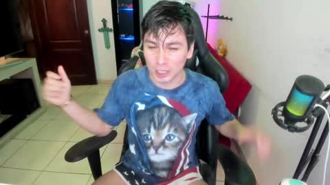 Kevin online show from April 2026 11:32:02 PM