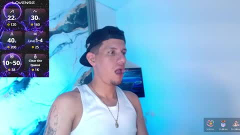 Snapshot of kevin__max_ chatting on May 2026 07:11:02 PM Kev online show from May 2026 07:11:02 PM