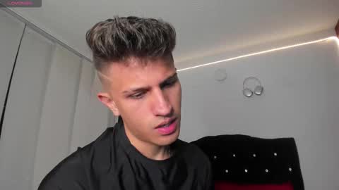 Kevin Ahs online show from October 2025 12:08:01 AM