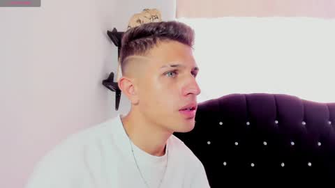 Kevin Ahs online show from April 2026 09:10:02 PM