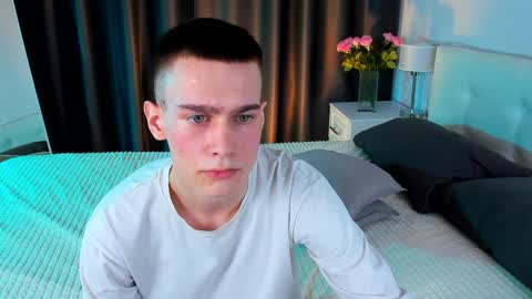 Snapshot of kevin_kess chatting on January 2025 05:32:01 PM Ask me online show from January 2025 05:32:01 PM