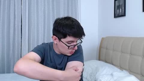 Kevin online show from October 2025 02:44:01 AM