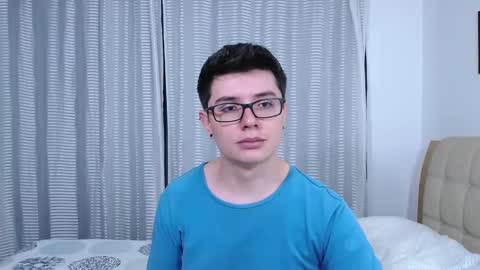 Kevin online show from November 2025 09:42:02 PM