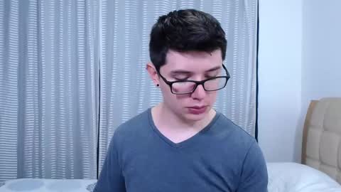 Kevin online show from December 2025 07:07:01 PM