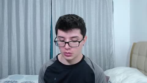 Kevin online show from December 2025 11:44:01 PM