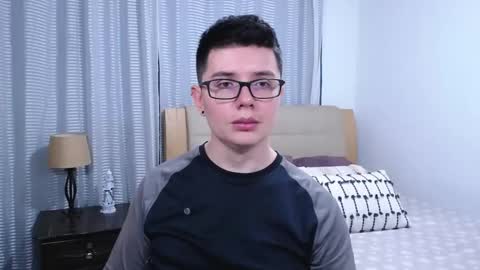 Kevin online show from April 2026 08:28:02 PM