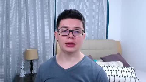 Kevin online show from April 2026 11:37:02 PM