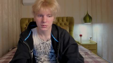 Kevin online show from November 2025 03:01:02 PM