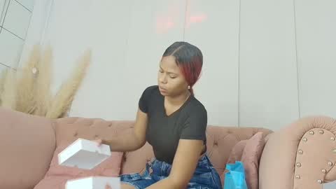 Snapshot of keyla_mejia chatting on October 2025 12:03:02 PM Keyla online show from October 2025 12:03:02 PM