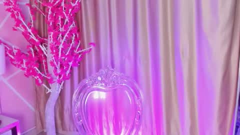 Snapshot of keyla_noa chatting on June 2026 11:33:01 AM Keyla noa online show from June 2026 11:33:01 AM