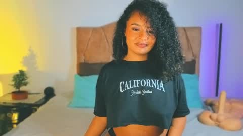 Snapshot of keyla_roberts_ chatting on May 2026 12:51:02 AM Adhara. Help me reach 100 likes online show from May 2026 12:51:02 AM