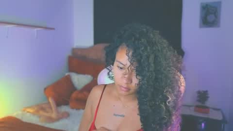 Snapshot of keyla_roberts_ chatting on June 2026 08:07:02 AM Adhara. Help me reach 100 likes online show from June 2026 08:07:02 AM