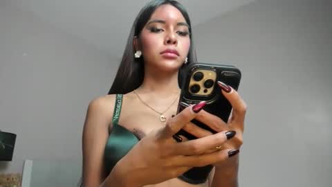 Snapshot of keziakinlley chatting on January 2026 04:27:02 AM keziakinlley online show from January 2026 04:27:02 AM