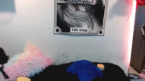 khaleesy online show from November 2025 10:32:02 PM