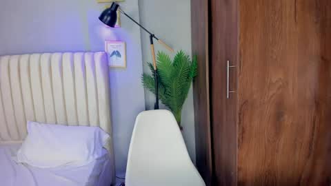 khate_smith online show from May 2026 04:34:01 PM