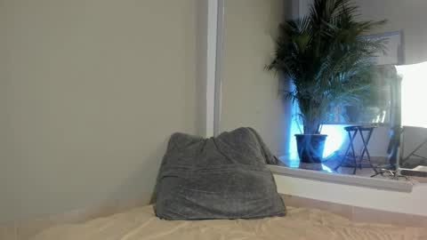 Kathe Hot online show from March 2026 09:10:01 PM