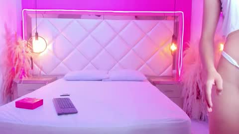 Khathiee online show from April 2026 06:38:01 PM