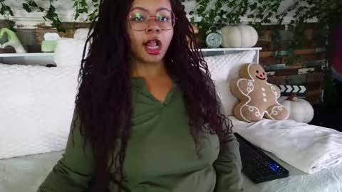 Snapshot of khayaparker chatting on February 2025 06:43:01 PM Khaya online show from February 2025 06:43:01 PM