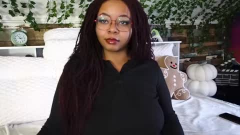 Snapshot of khayaparker chatting on February 2025 07:52:02 PM Khaya online show from February 2025 07:52:02 PM