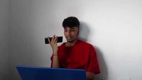 khevinlopezonig online show from December 2025 11:01:02 PM