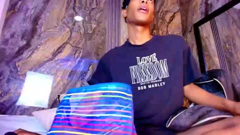 Snapshot of khler_angelis chatting on October 2025 12:16:01 PM khler_angelis online show from October 2025 12:16:01 PM