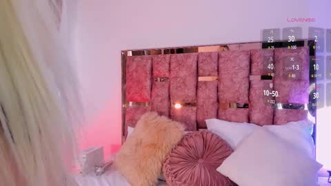 Snapshot of khloe_018 chatting on March 2025 11:47:02 AM KHLOE online show from March 2025 11:47:02 AM