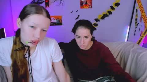 Snapshot of khloebeauty chatting on October 2025 08:32:01 PM khloebeauty online show from October 2025 08:32:01 PM