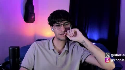 khozler_ online show from November 2025 03:39:01 AM