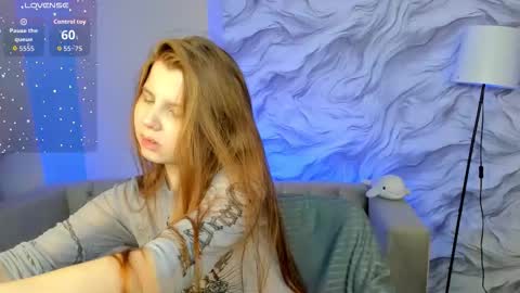 Snapshot of ki_wizz chatting on November 2025 03:12:02 AM Ellie online show from November 2025 03:12:02 AM