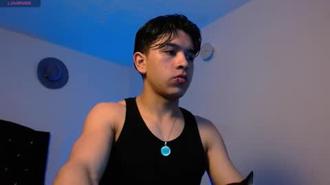 Adrian  Chlloe online show from December 2025 05:13:01 AM