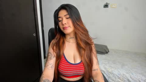 Evelyn online show from December 2024 03:54:02 PM