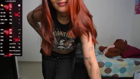 Evelyn online show from December 2024 01:56:01 AM