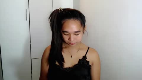 Snapshot of kiara_bedisa143 chatting on October 2025 11:42:02 PM i love bella online show from October 2025 11:42:02 PM