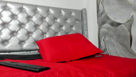 Kiara bigcock online show from May 2026 10:29:01 PM