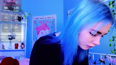 Kira online show from November 2025 09:06:02 PM