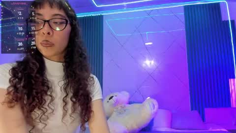 Snapshot of kiara_lovelyy chatting on May 2026 04:31:01 AM Kiara online show from May 2026 04:31:01 AM