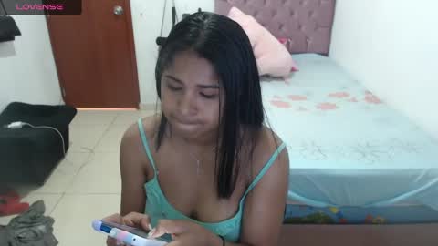 Snapshot of kiara_williamss chatting on December 2024 04:20:02 PM Kiara online show from December 2024 04:20:02 PM