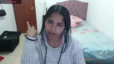 Snapshot of kiara_williamss chatting on December 2024 02:41:01 AM Kiara online show from December 2024 02:41:01 AM